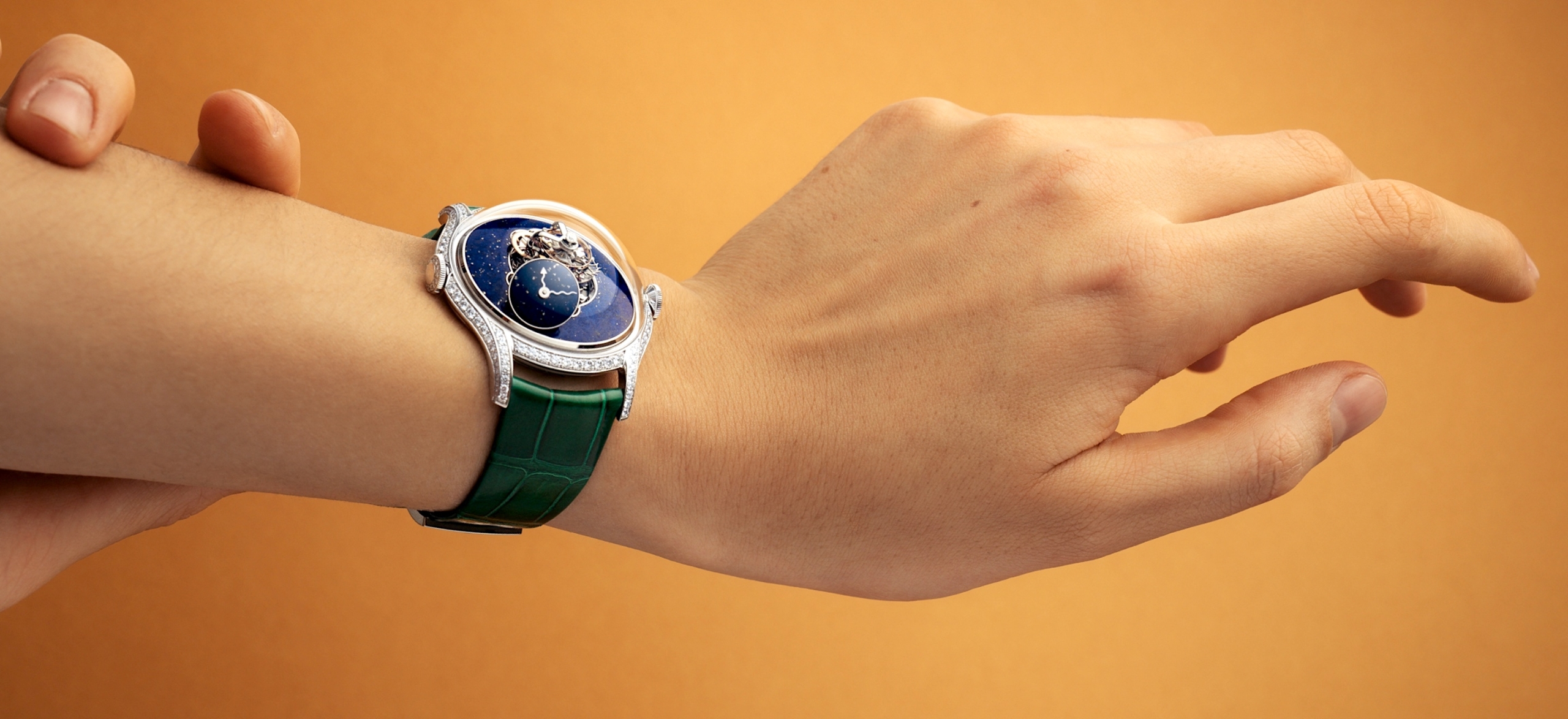 MB & F Legacy Machine FlyingT Lapis Lazuli - cover