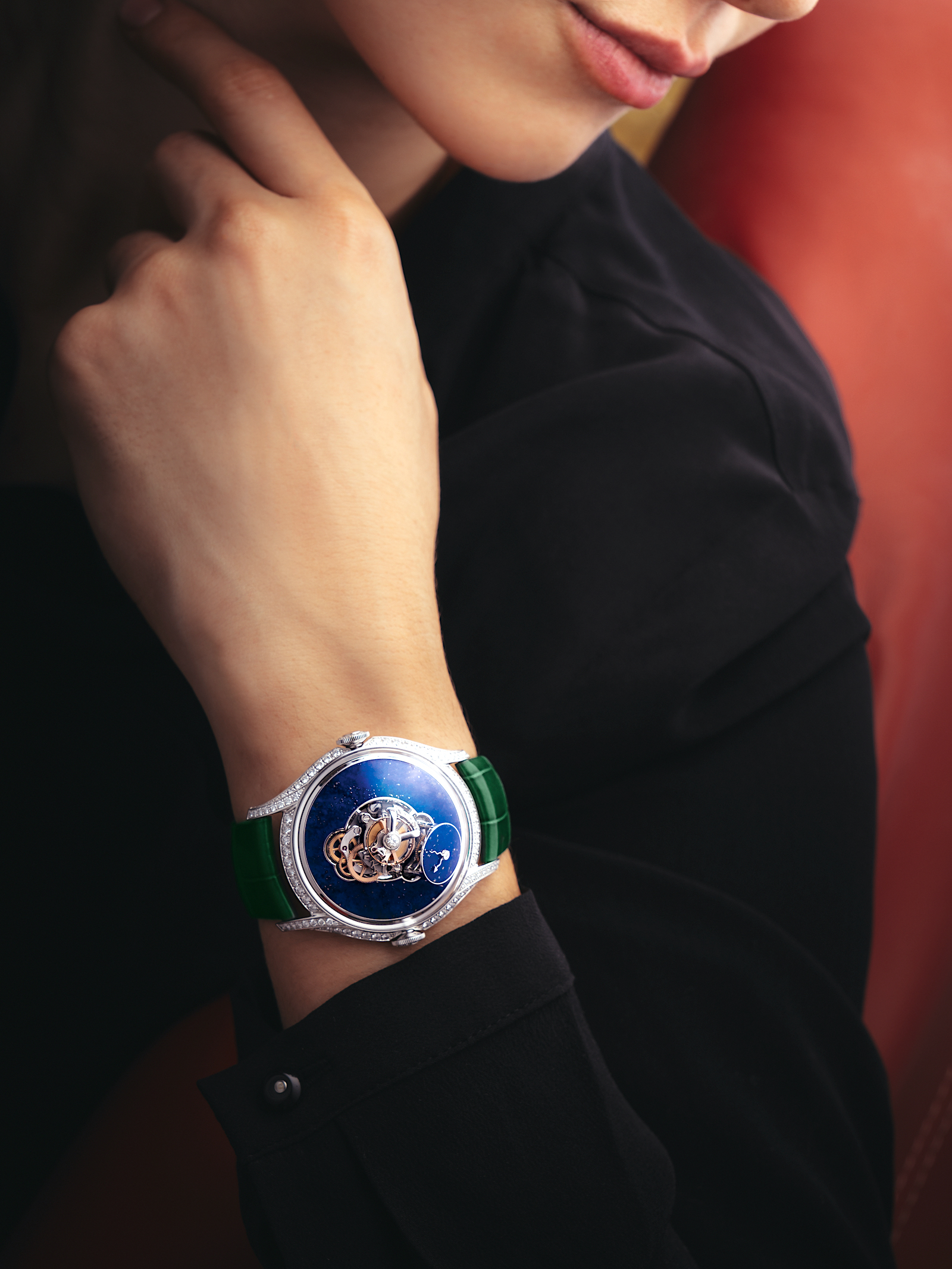 MB & F Legacy Machine FlyingT Lapis Lazuli - lifestyle 01
