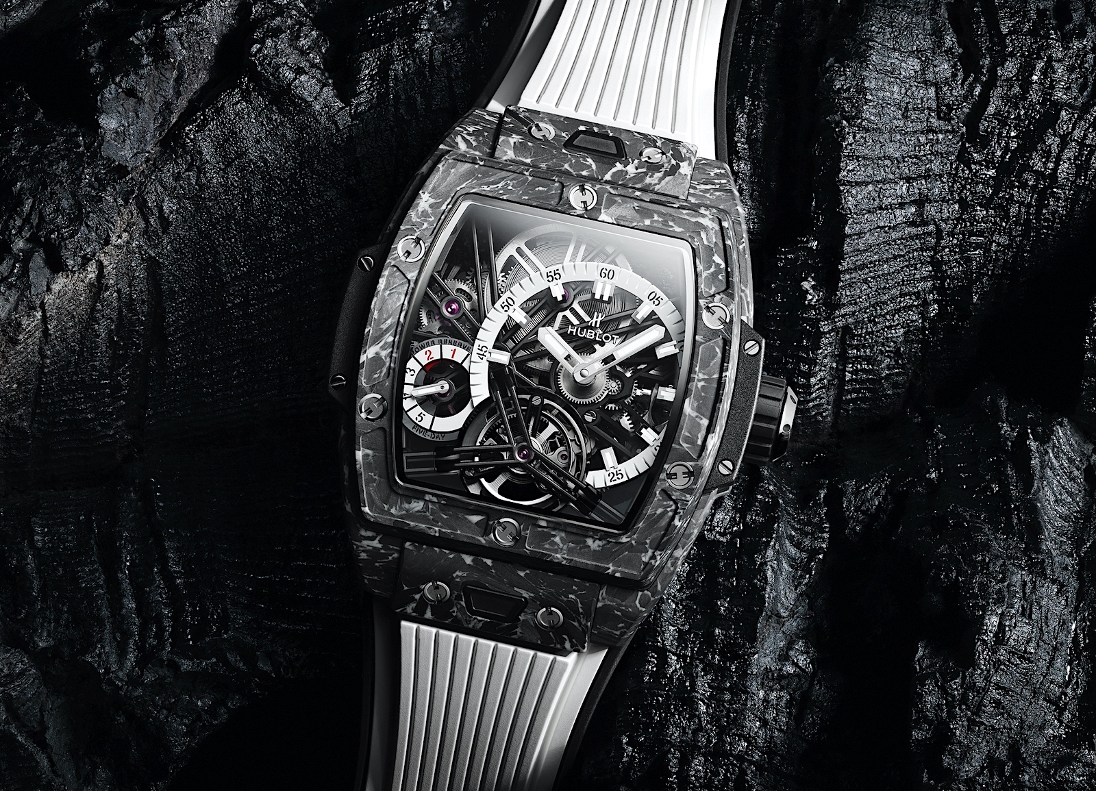 Hublot en la LVMH Watch Week - Spirit of Big Bang Tourbillon 5-day Power Reserve Carbon White