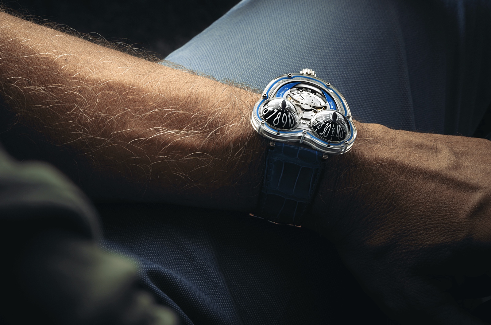 MB&F HM3 FrogX - lifestyle 01