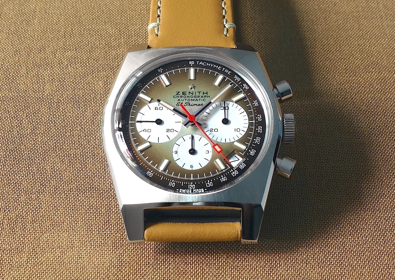 Zenith Chronomaster Revival El Primero A385 - case