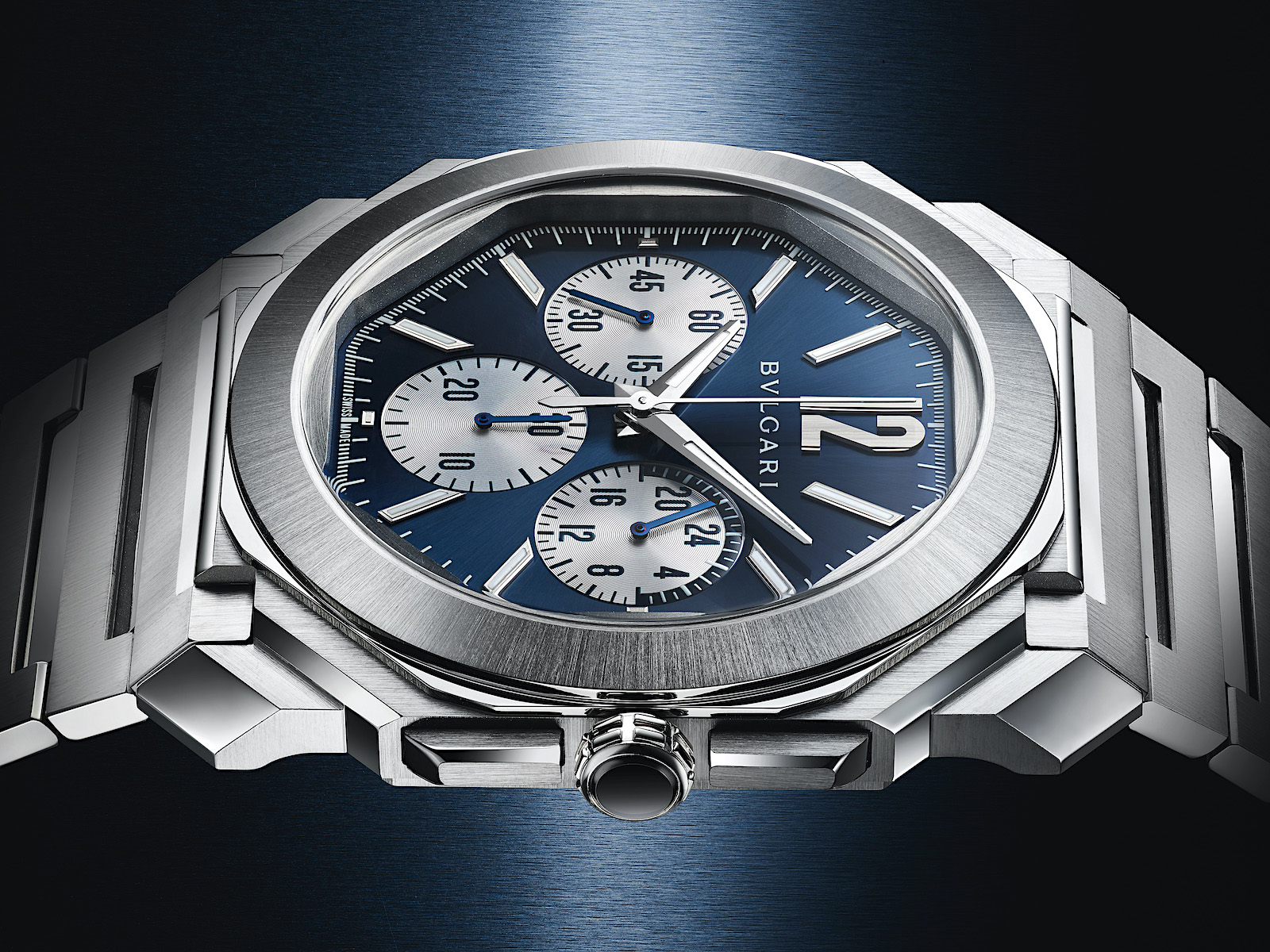 Bvlgari Octo Finissimo S Chronograph GMT - carrura