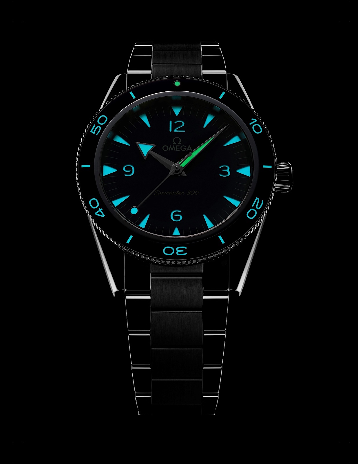 Omega Seamaster 300 Master Chronometer - Superluminova