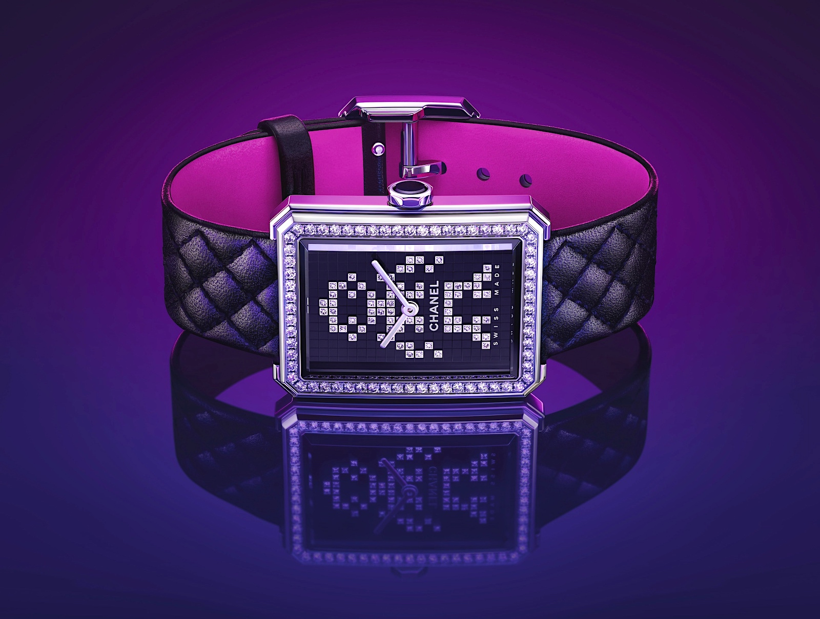 Chanel en Watches and Wonders 2021 El color de los 90 Watch Test