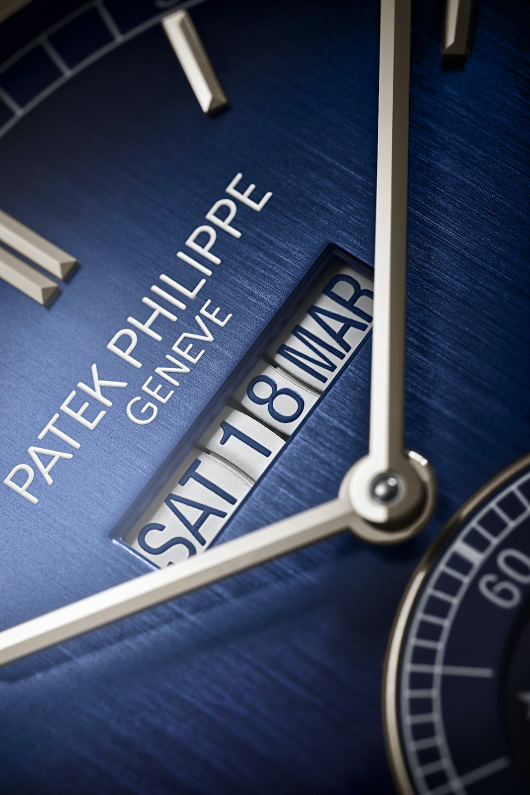 Patek Philippe 5236P In-Line Perpetual Calendar - dial calendar v
