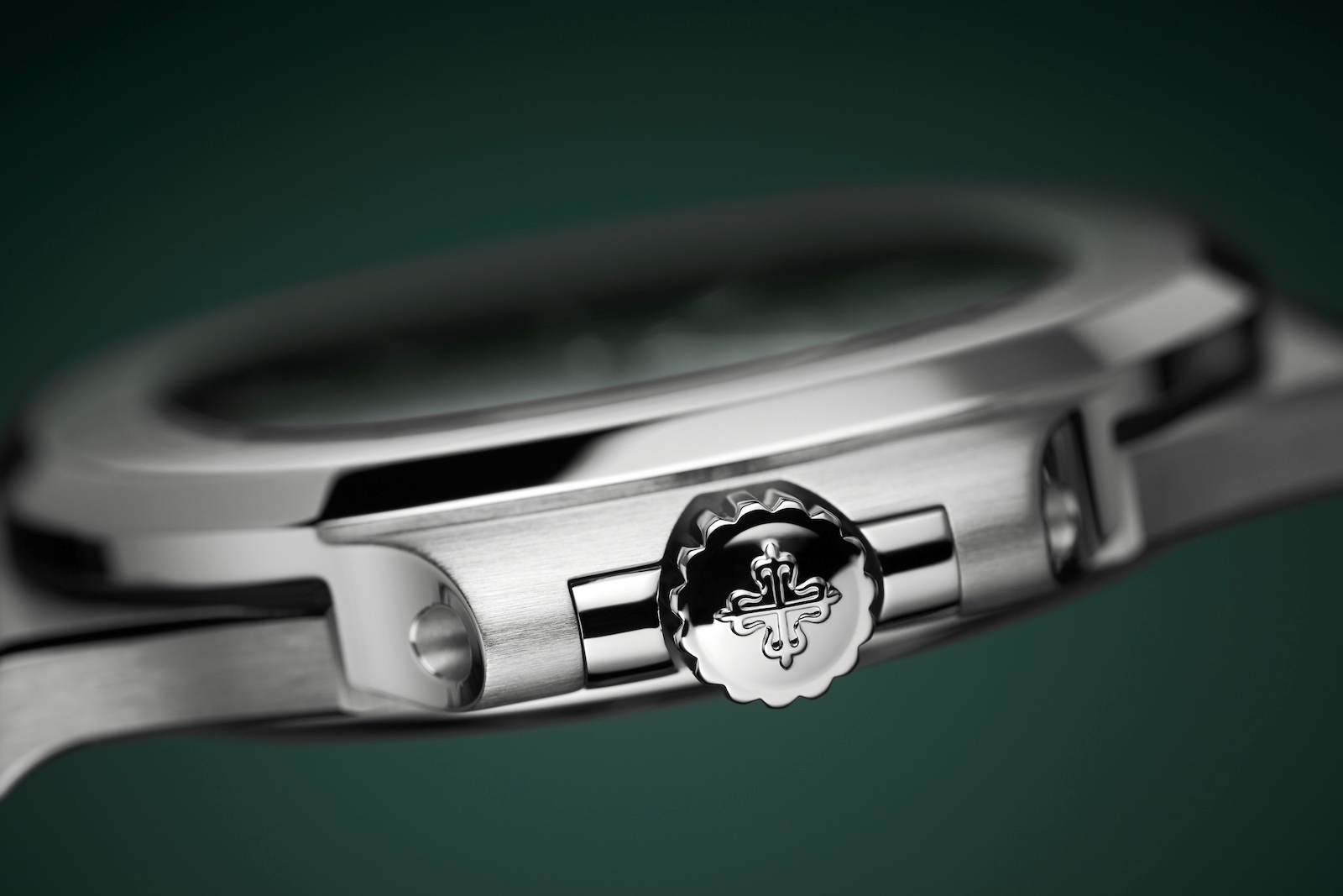 Patek Philippe Nautilus 5711/1A-014 - lifestyle 05