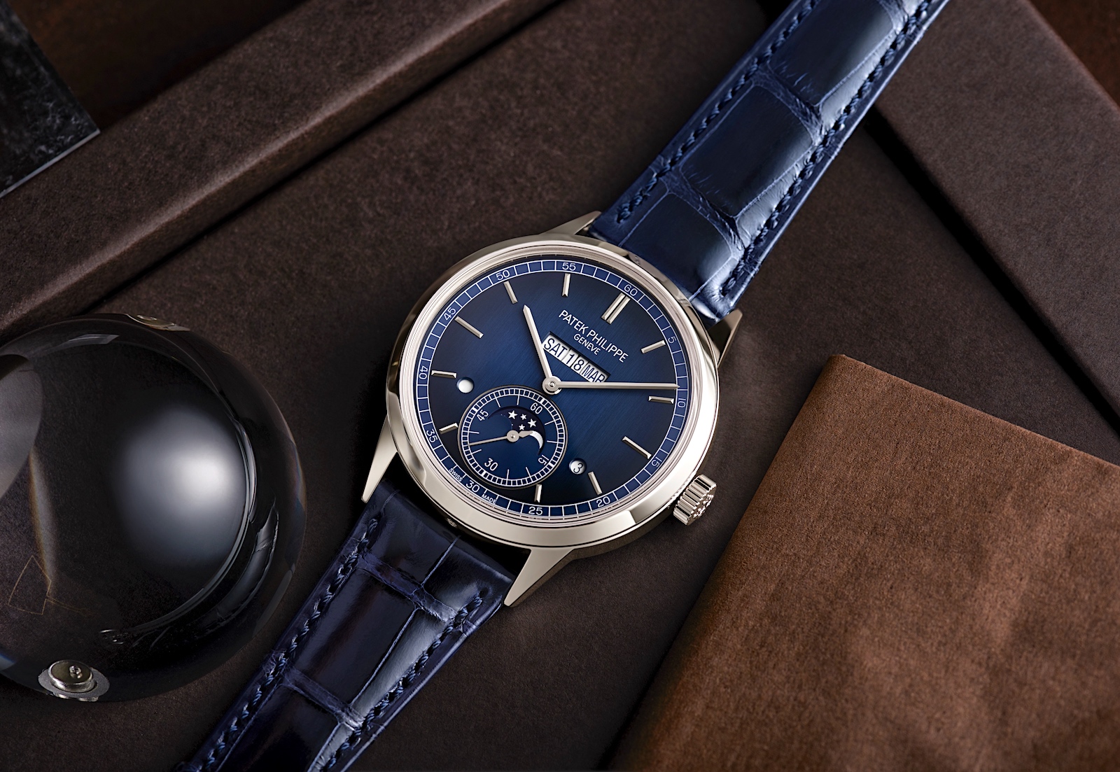 Patek Philippe 5236P In-Line Perpetual Calendar - art 2