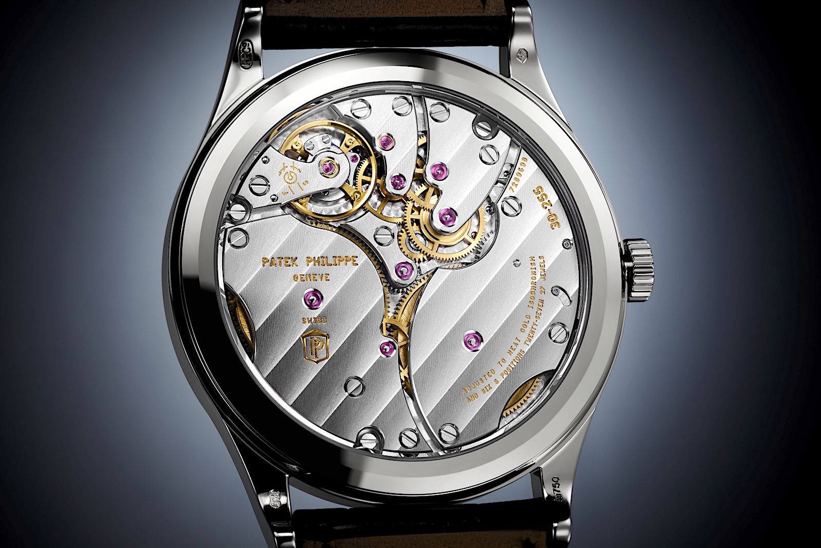Patek Philippe Calatrava "Clous de Paris" 6119G - caseback