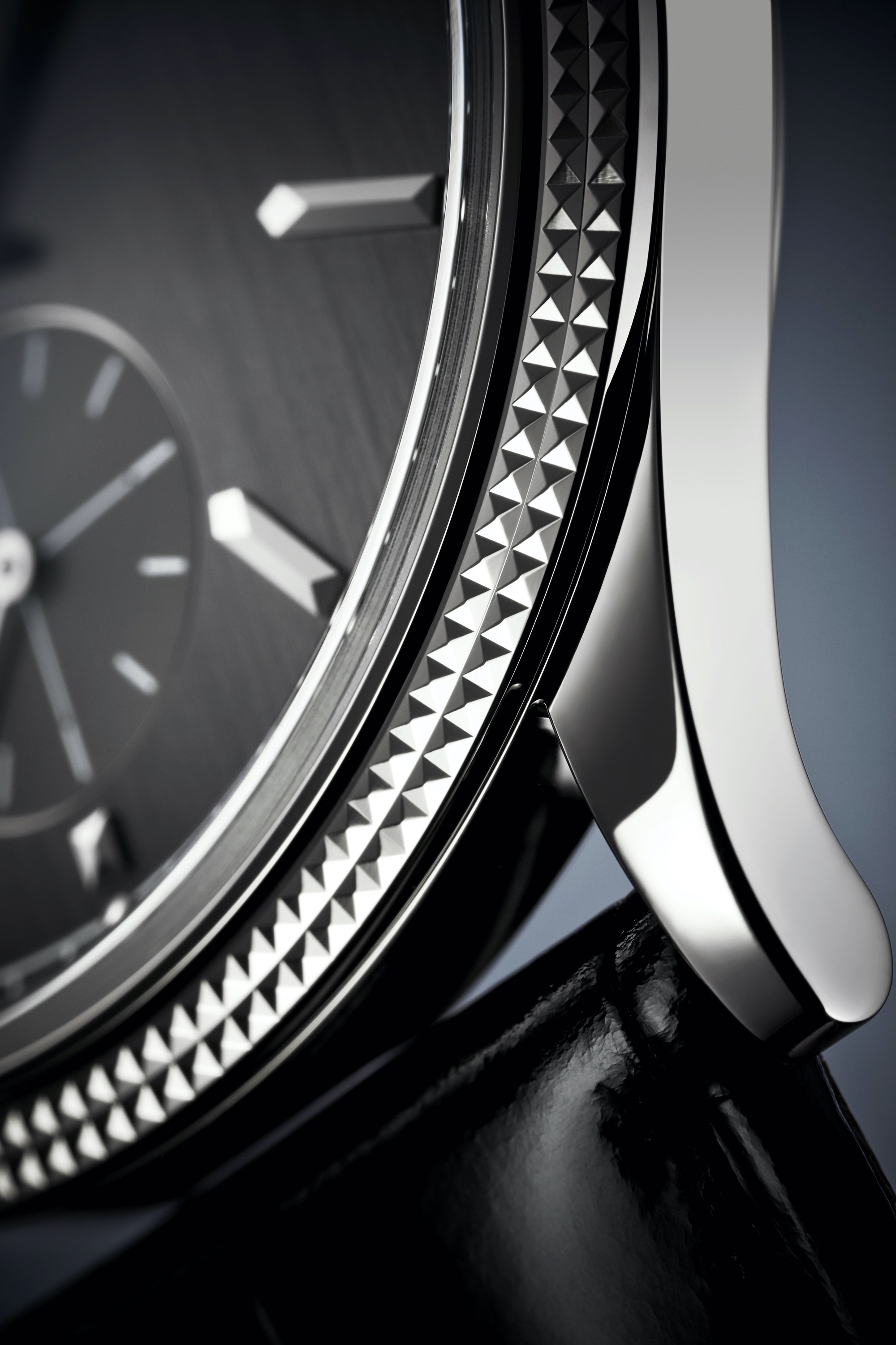 Patek Philippe Calatrava "Clous de Paris" 6119G - clous