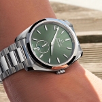 Omega Seamaster Aqua Terra Small Seconds. Sorprendente
