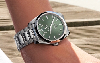 Omega Aqua Terra Small Seconds - cover 3