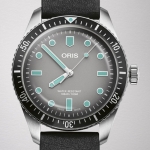 Oris Divers Sixty-Five Glow