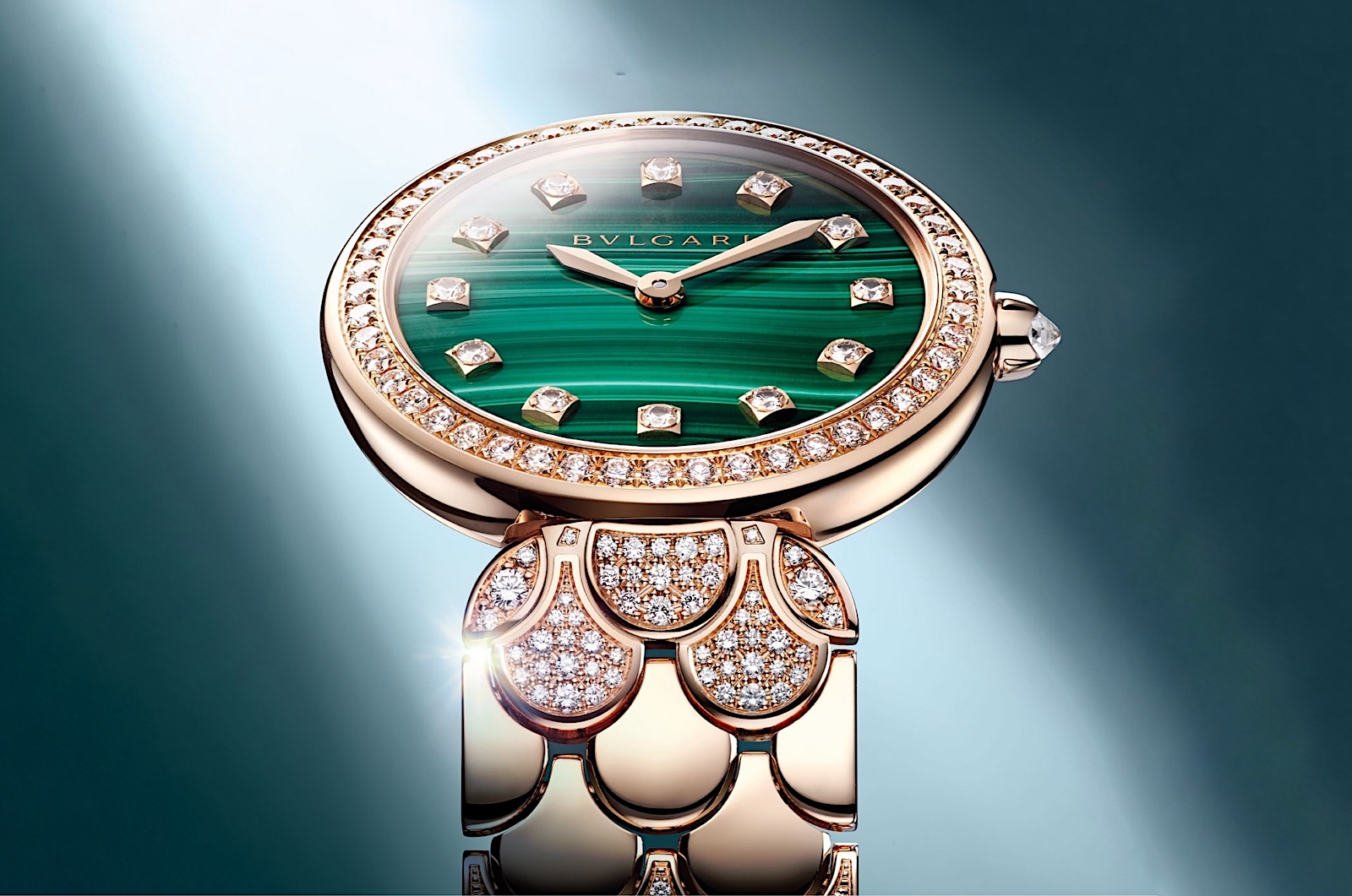 Bvlgari en los Geneva Watch Days 2021 - Divas Dream green
