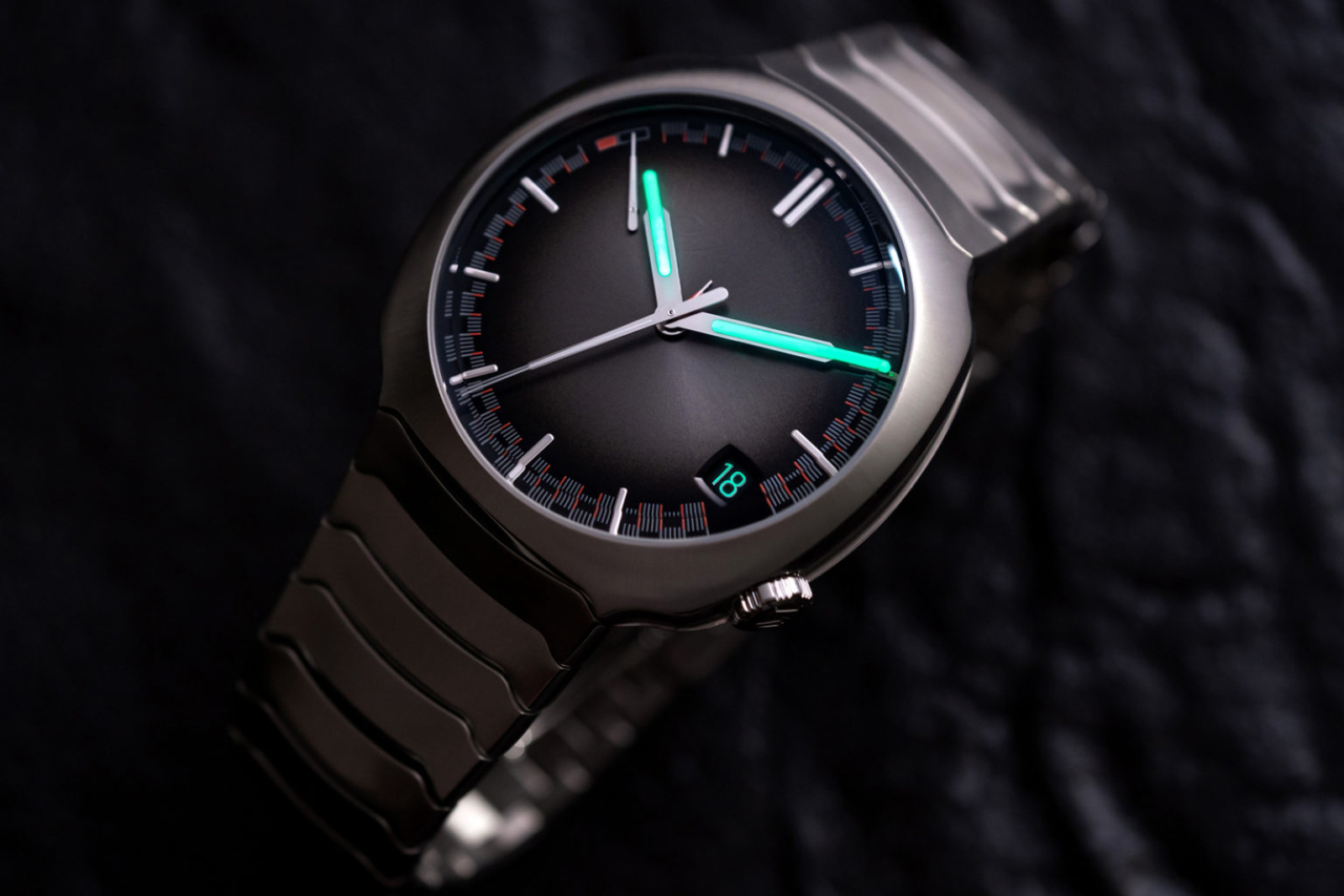 H. Moser & Cie. Streamliner Perpetual Calendar