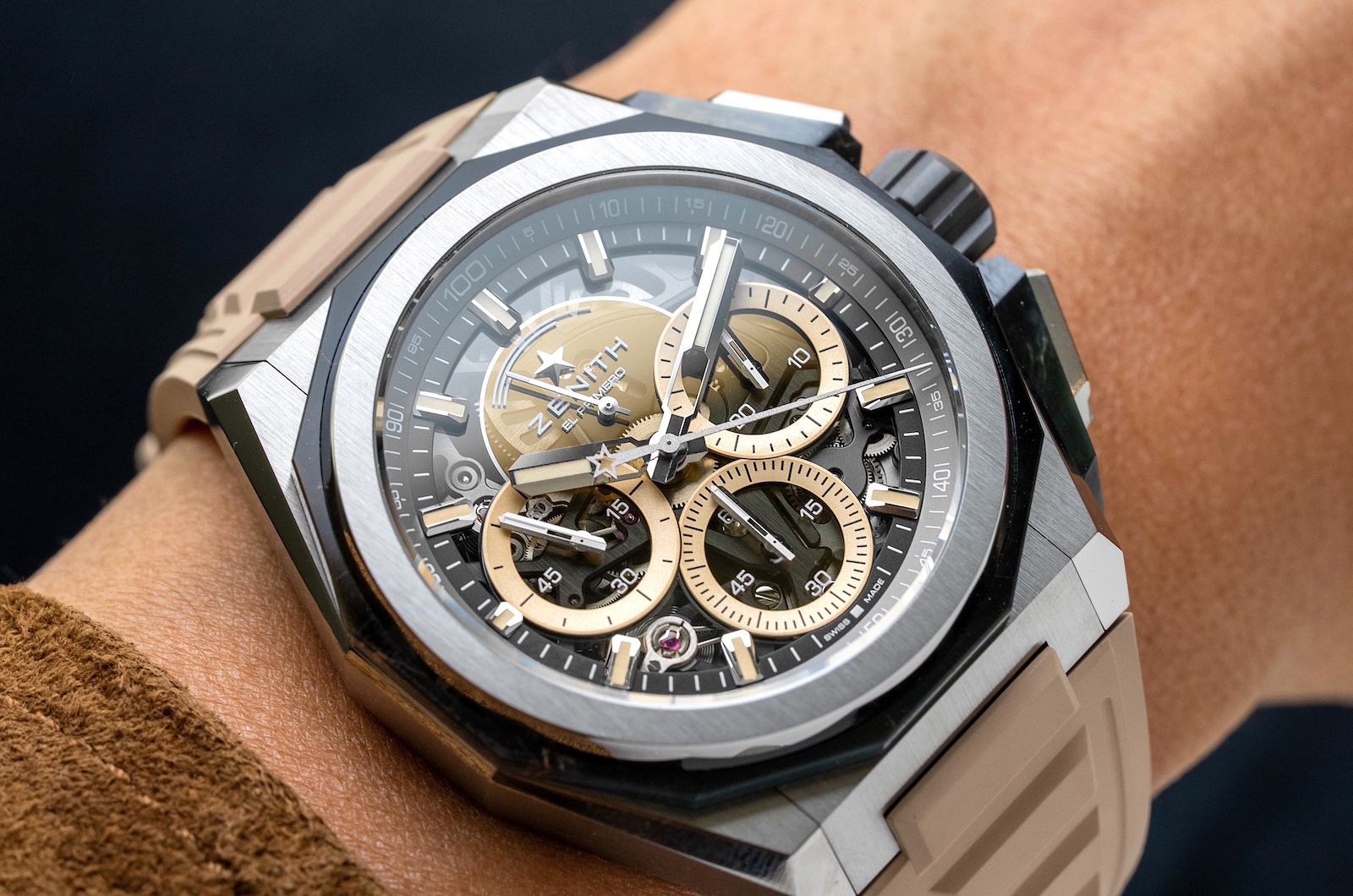 Zenith DEFY Extreme Desert - lifestyle