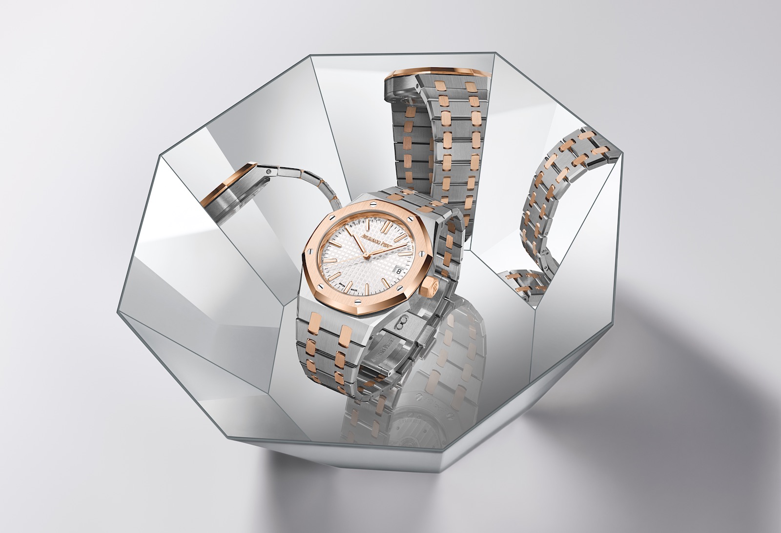 Audemars Piguet Royal Oak 2022 - 15550SR
