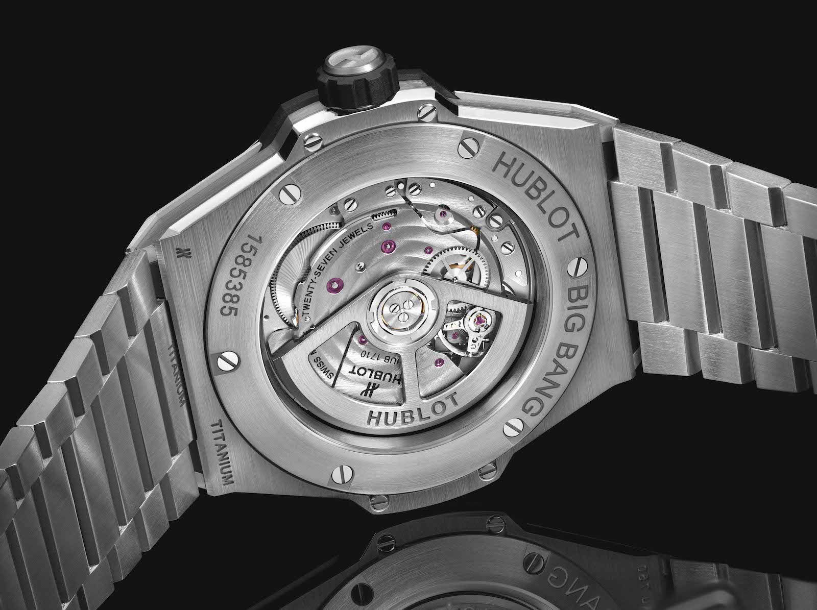 Hublot en la LVMH Watch Week 2022 - Big Bang Integral Time Only caseback