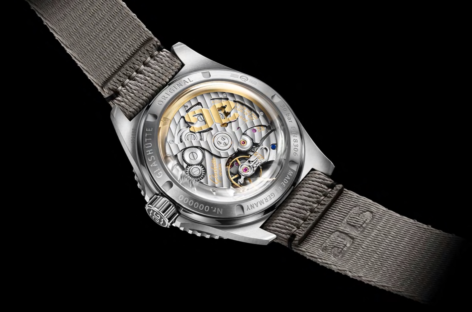 Glashutte Original SeaQ Panorama Date Reed Green