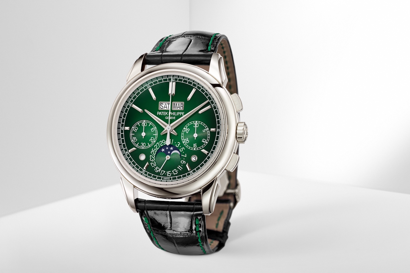 Patek Philippe Chronograph Perpetual Calendar 5270P-001