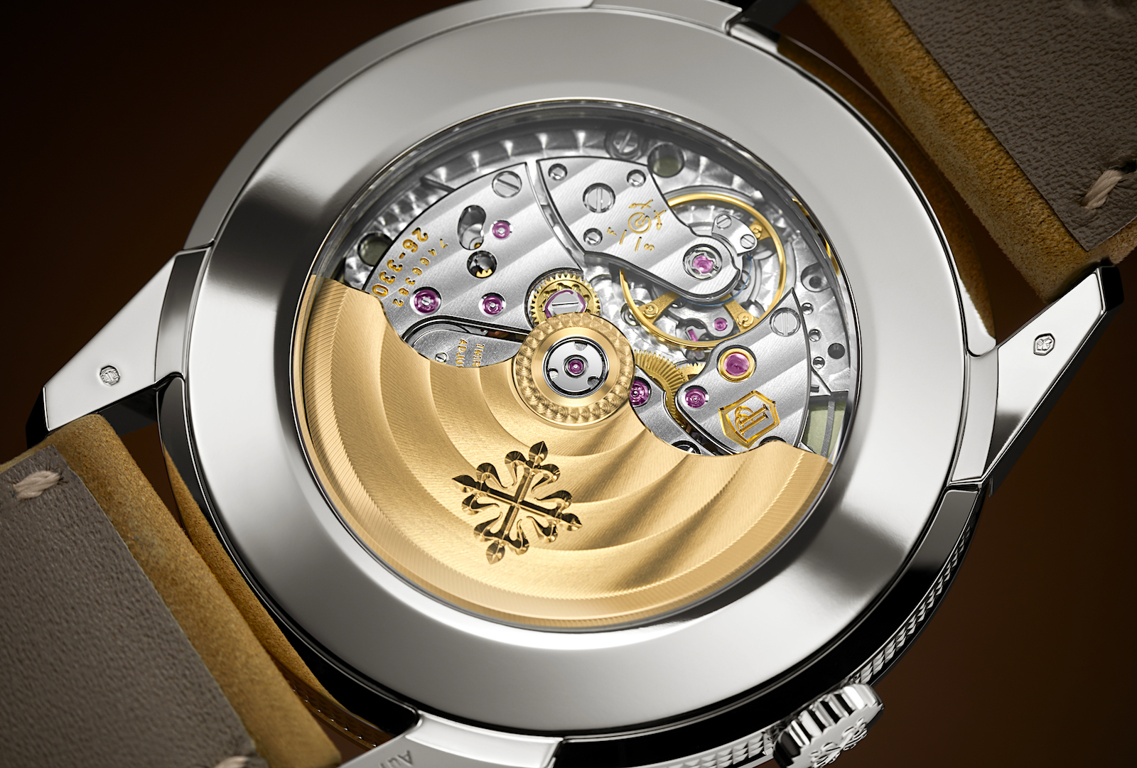 Patek Philippe Calatrava 5226G-001 - caseback