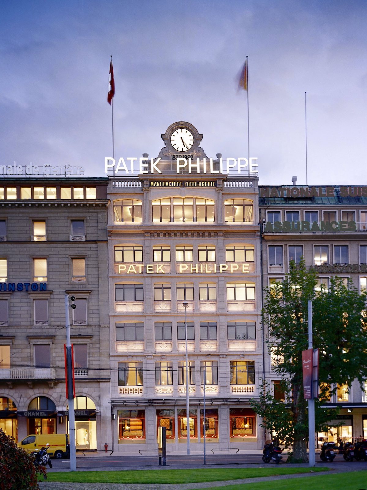Patek Philippe Salons 01