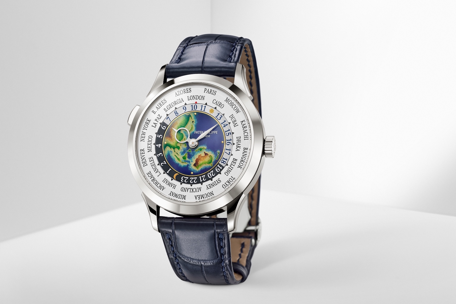 Patek Philippe en Watches and Wonders 2022 - Rare Handcrafts World Time 5231G-001