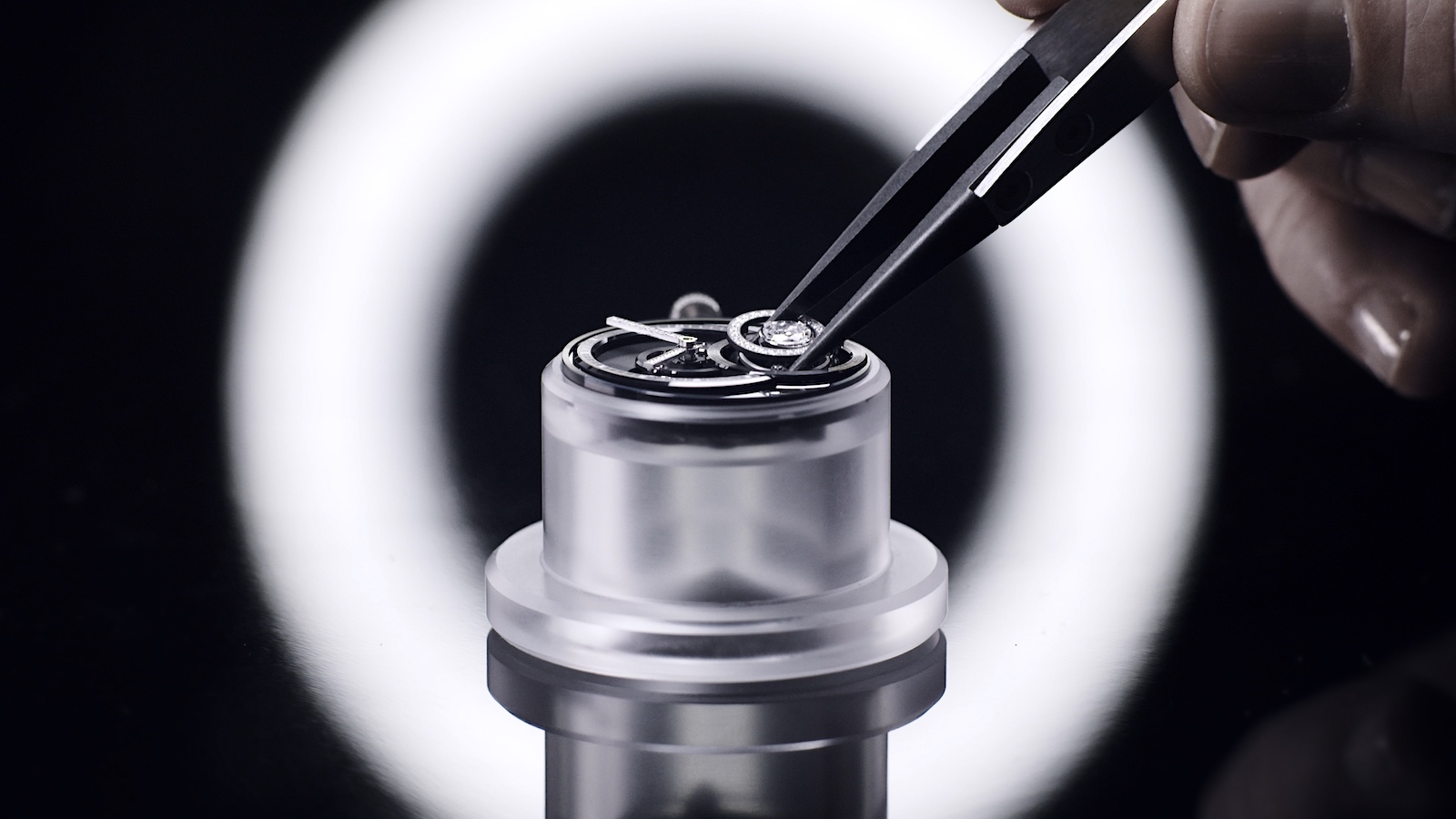 Chanel J12 Diamond Tourbillon - asembling