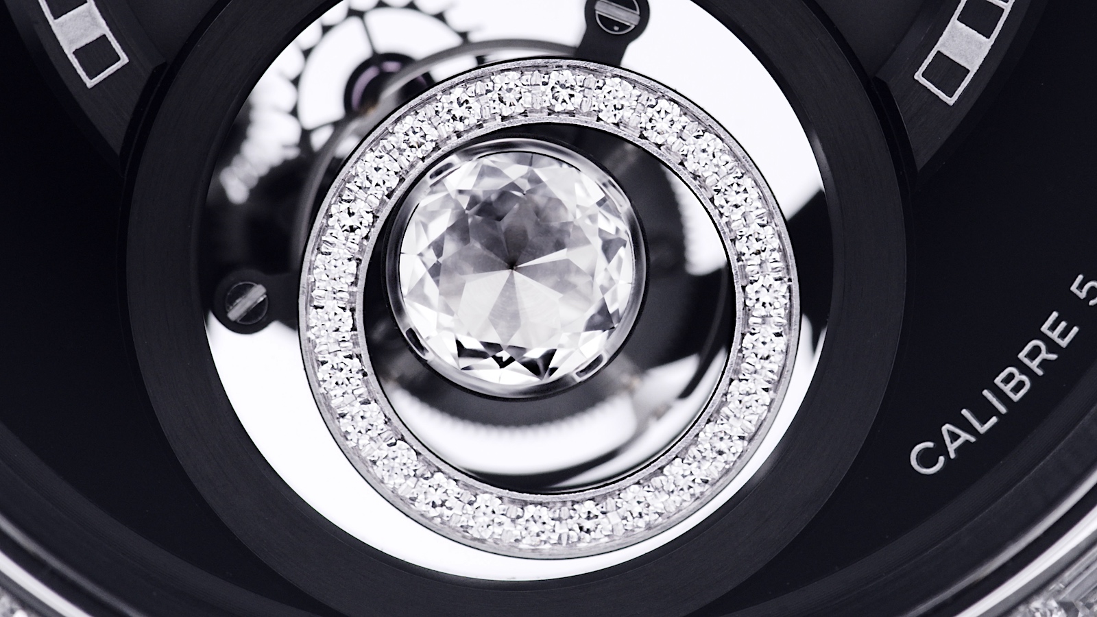 Chanel J12 Diamond Tourbillon - detalle