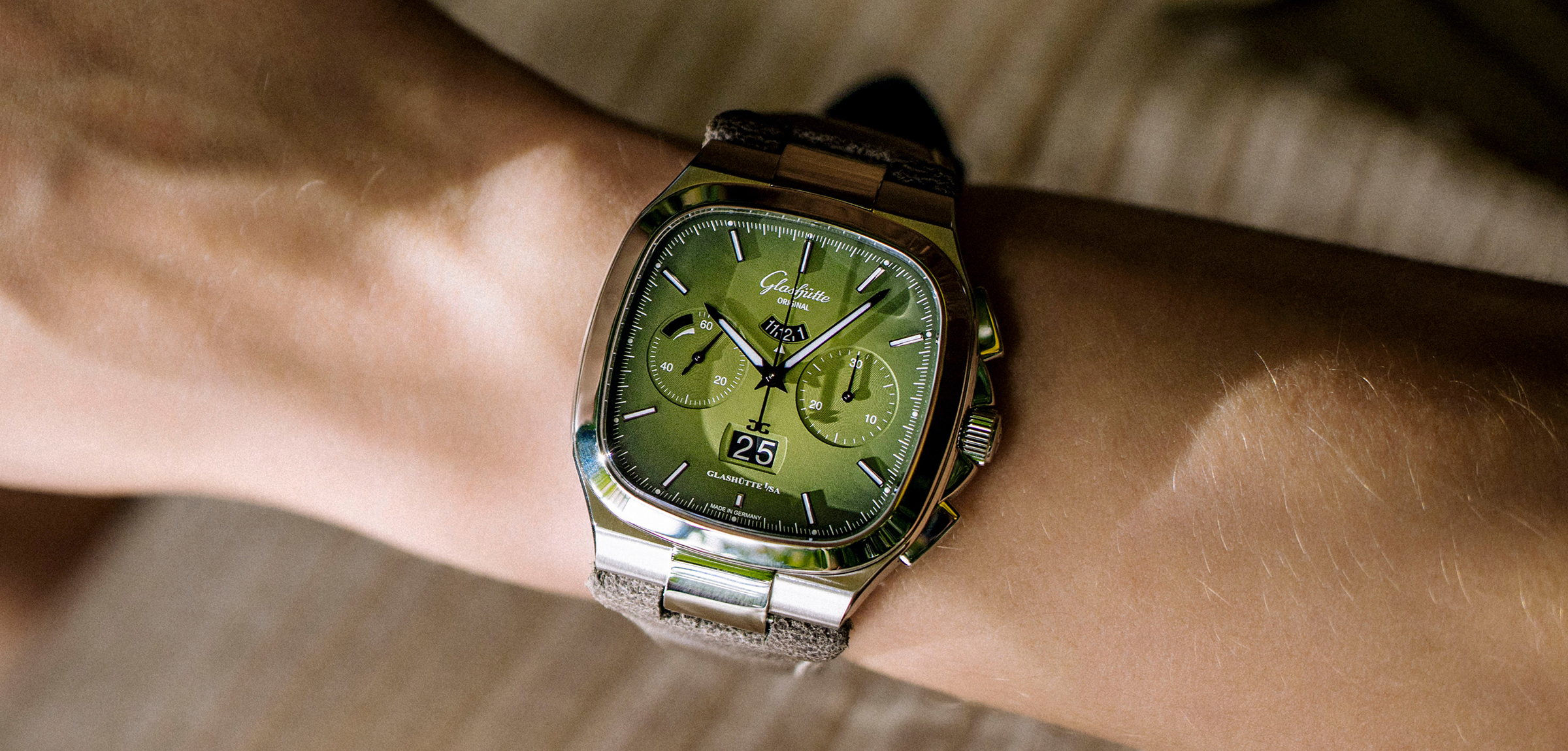 Glashütte Original Seventies Chronograph Panorama Date «Fab Green»