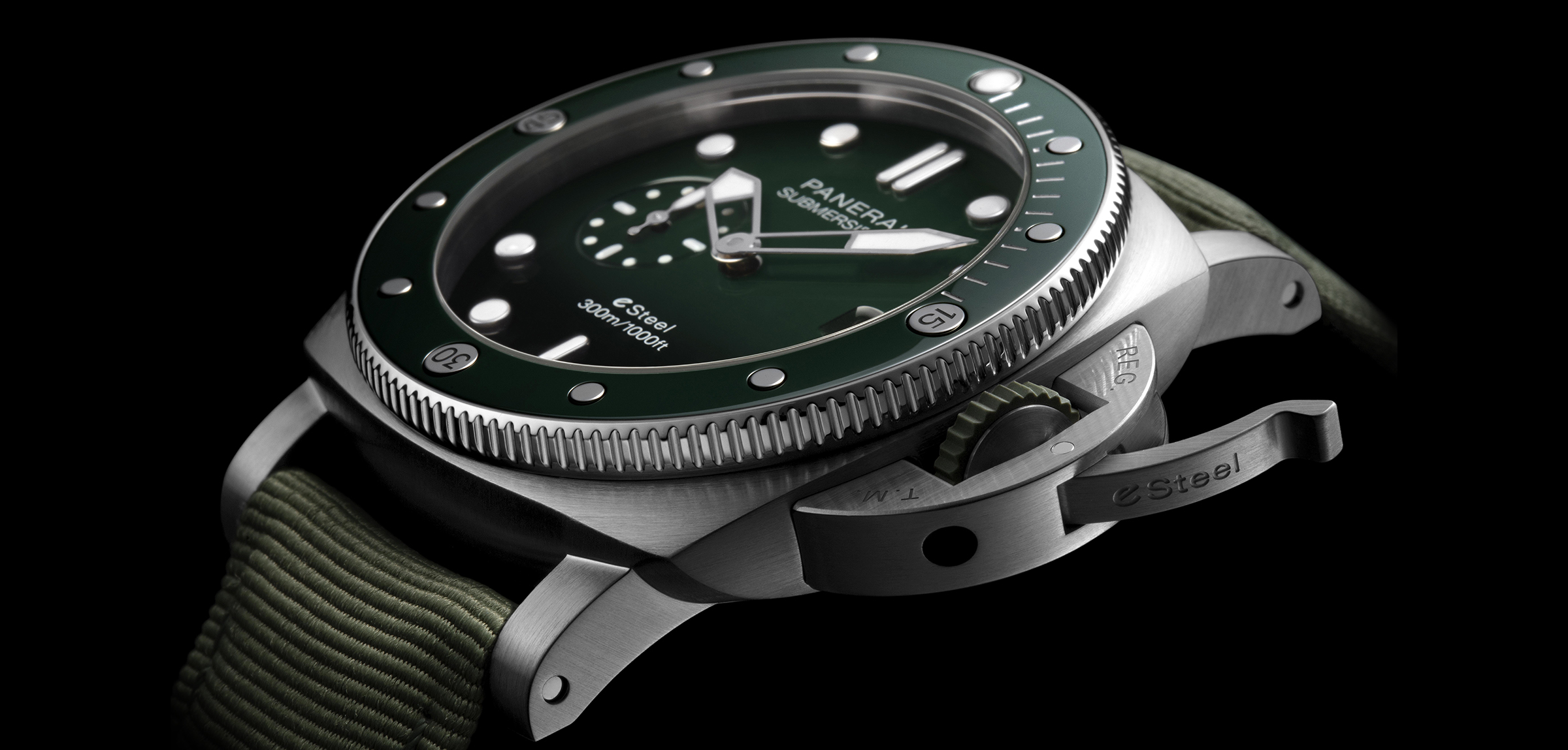 Panerai Submersible QuarantaQuattro eSteel