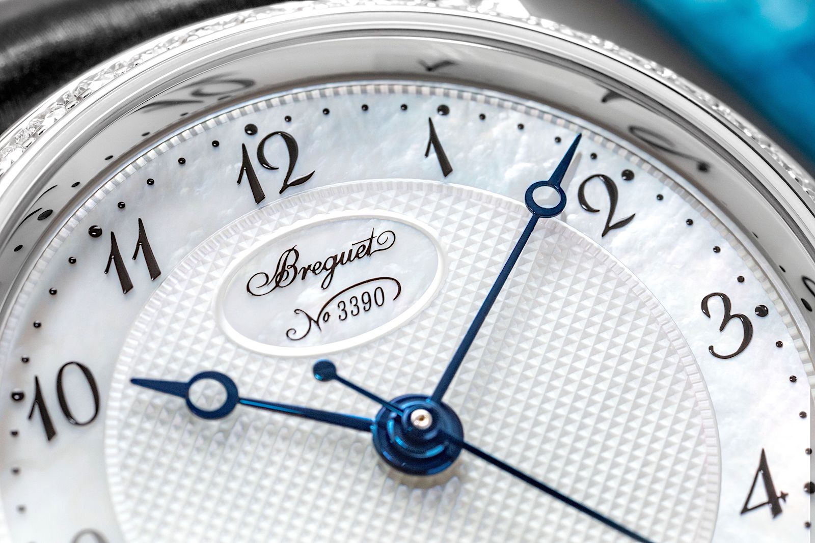 Breguet Classique Dame 8068 - detalle esfera