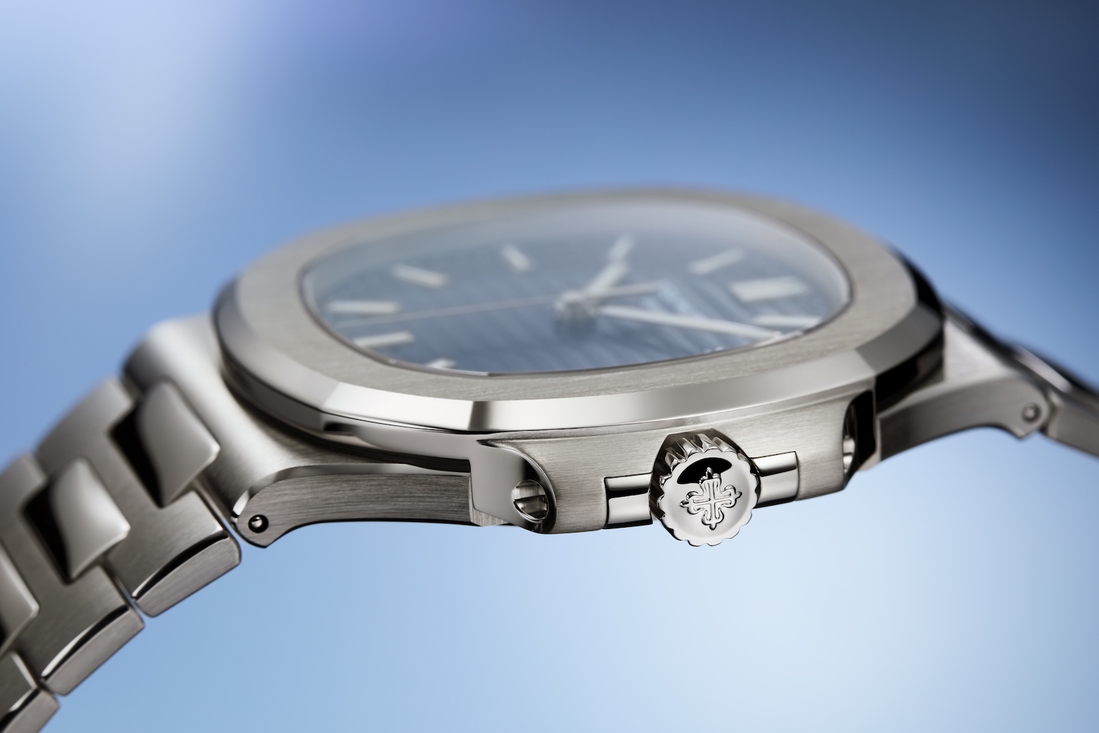 Patek Philippe Nautilus 5811:1G - carrura