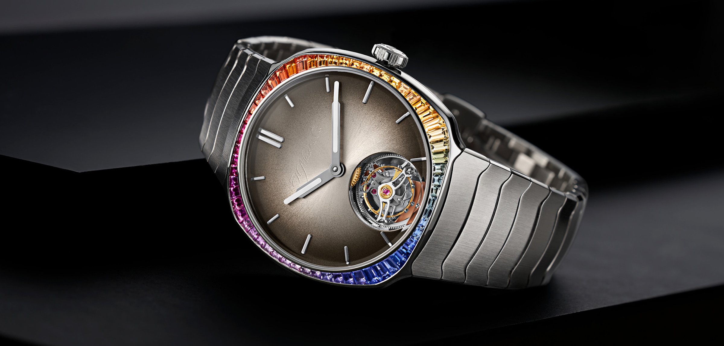 H-Moser-Cie-Streamliner-Tourbillon-Rainbow