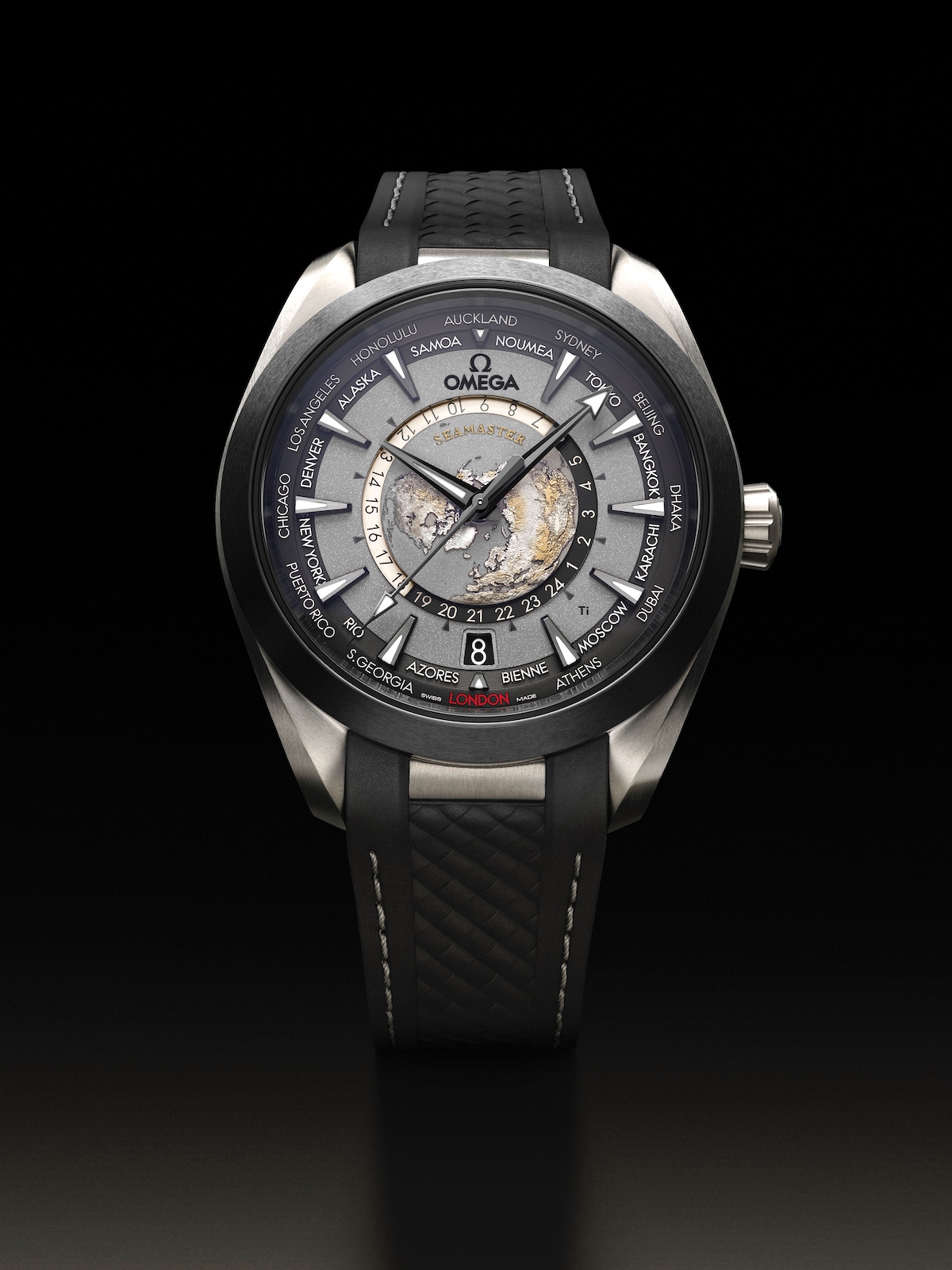 Omega Seamaster Aqua Terra Worldtimer - titanium rubber