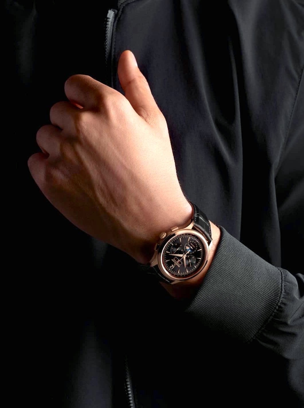 Jaeger-LeCoultre Master Control Chronograph Calendar - lifestyle