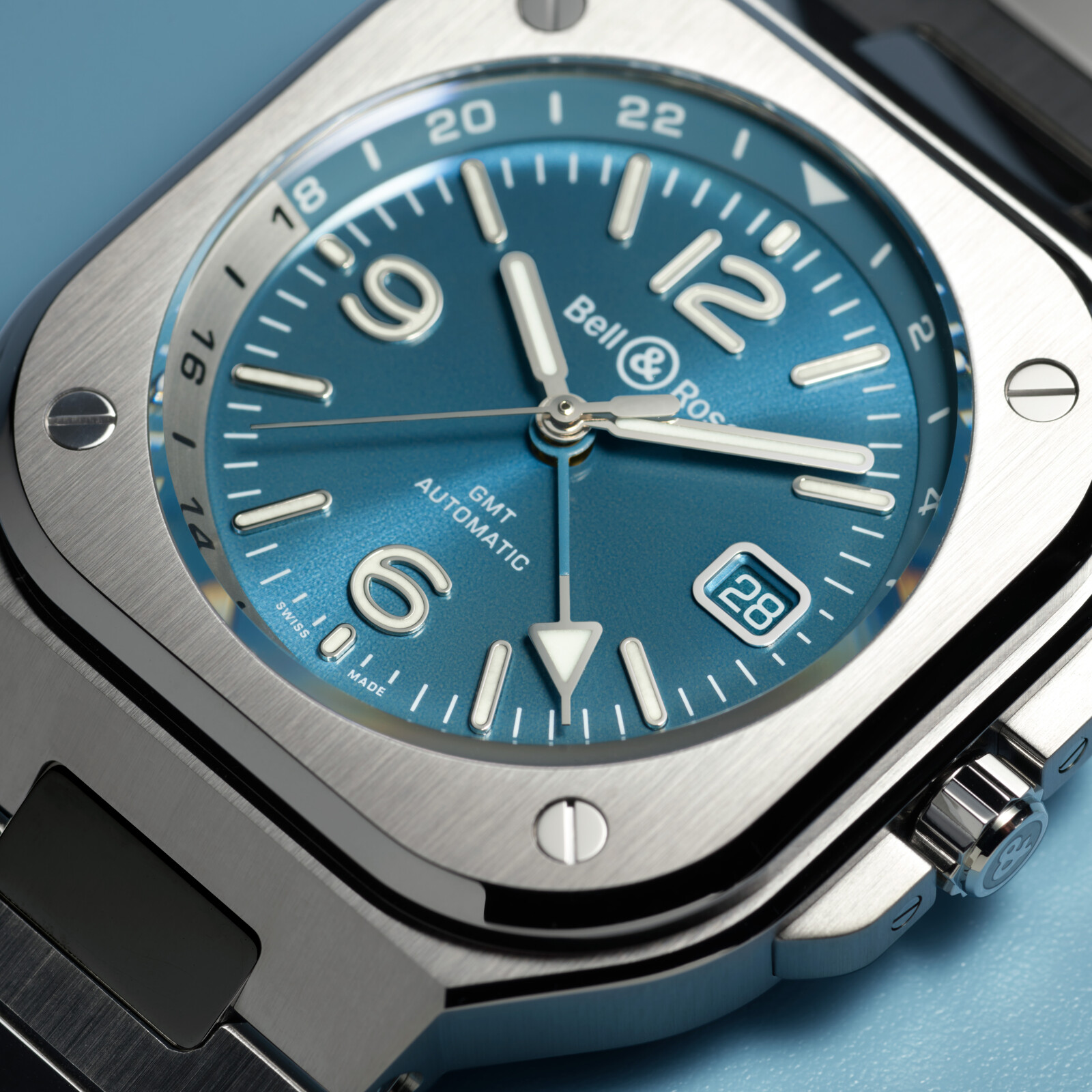 Bell & Ross BR 05 GMT Sky Blue_05
