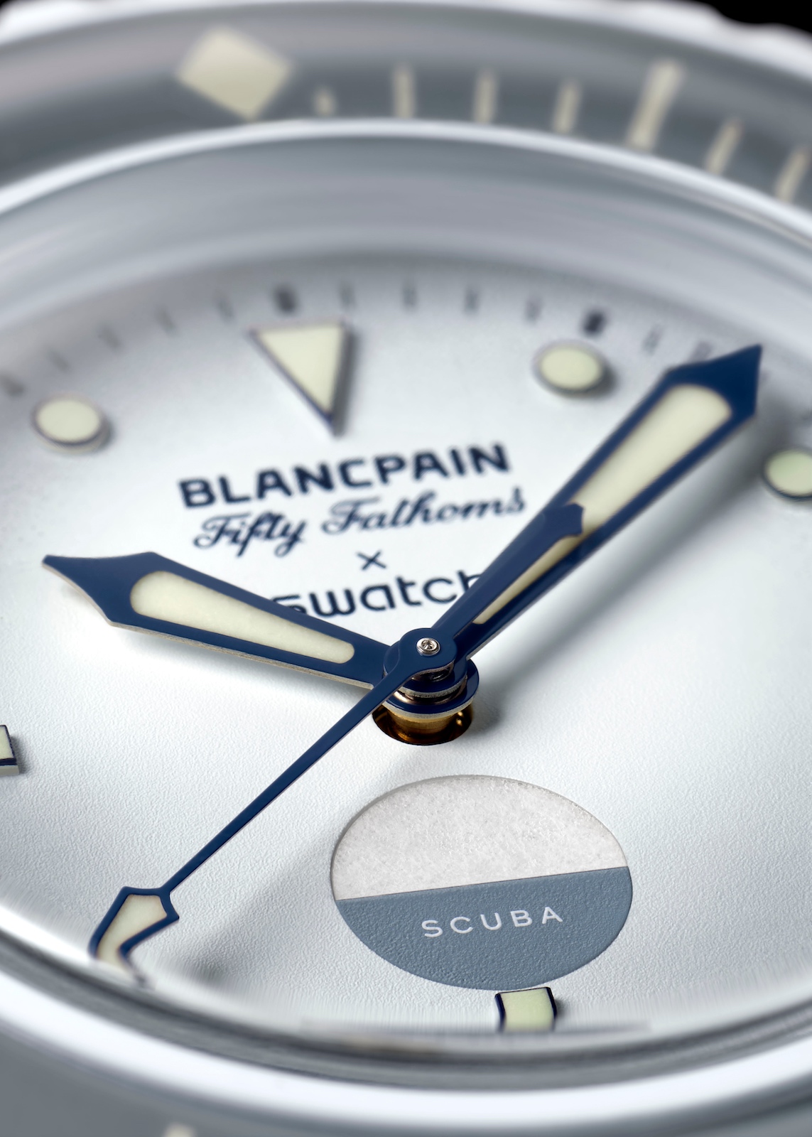 Blancpain X Swatch - Antarctic Ocean detalle