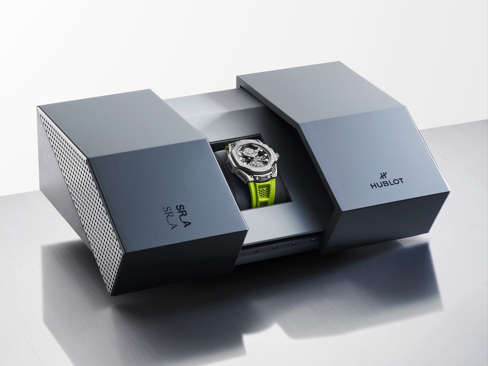 Hublot Big Bang Tourbillon SR_A by Samuel Ross - box