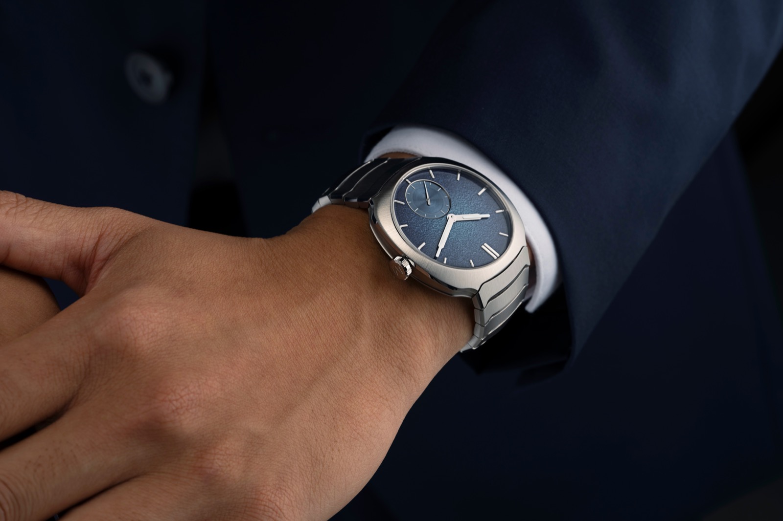 H. Moser & Cie. Streamliner Small Seconds Micro-rotor