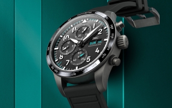 IWC Pilot's Watch Performance Chronograph 41 Mercedes-AMG Petronas Formula One Team