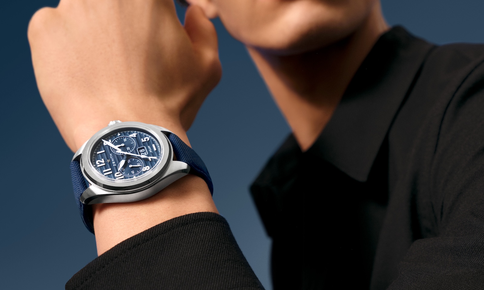 Zenith Pilot Boutique Edition - lifestyle 02