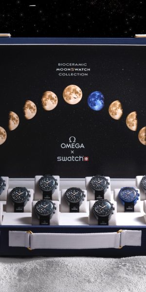 Sotheby’s subastará 11 MoonSwatch Moonshine Gold Suitcases
