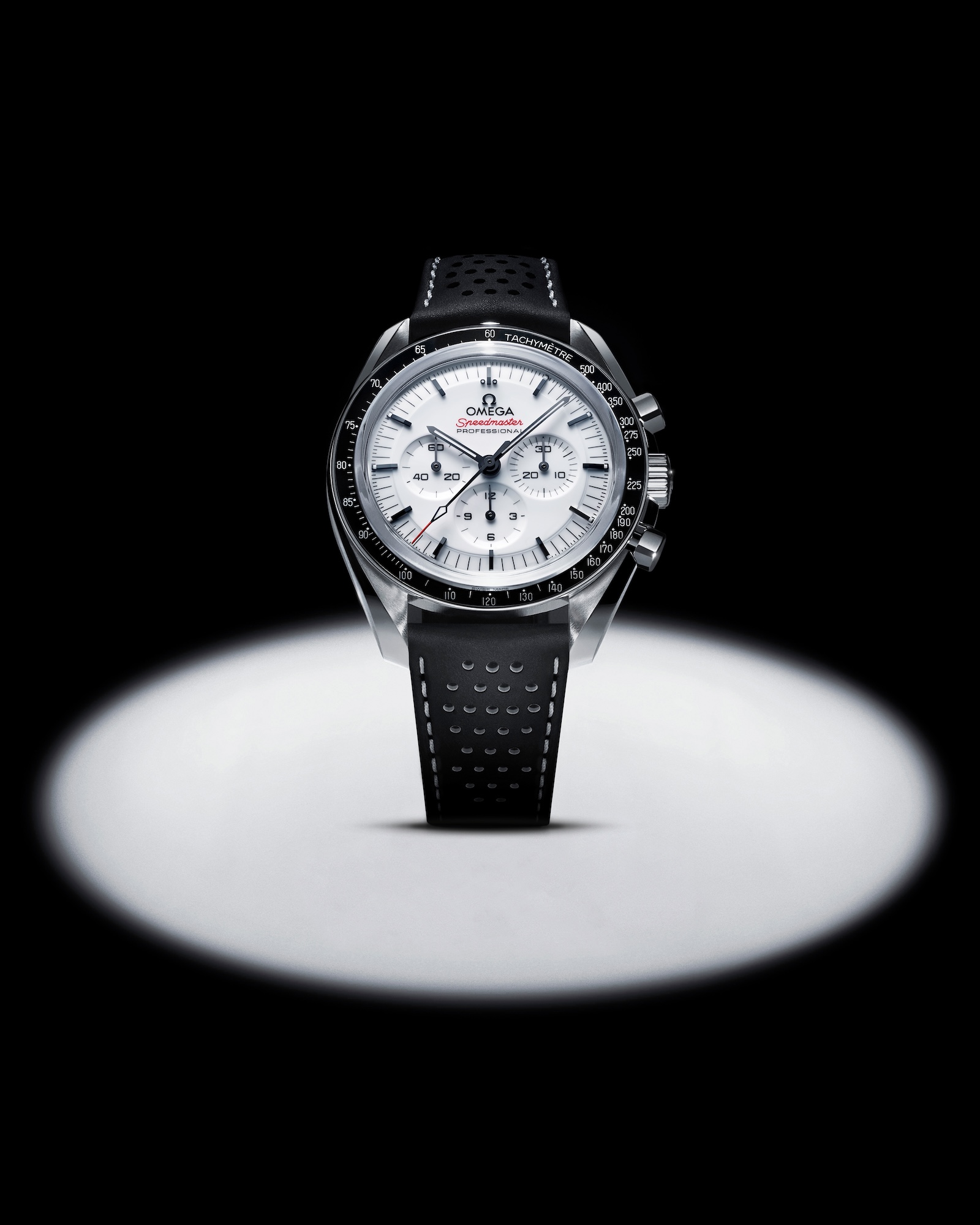 Omega Speedmaster Moonwatch White Dial - strap 2