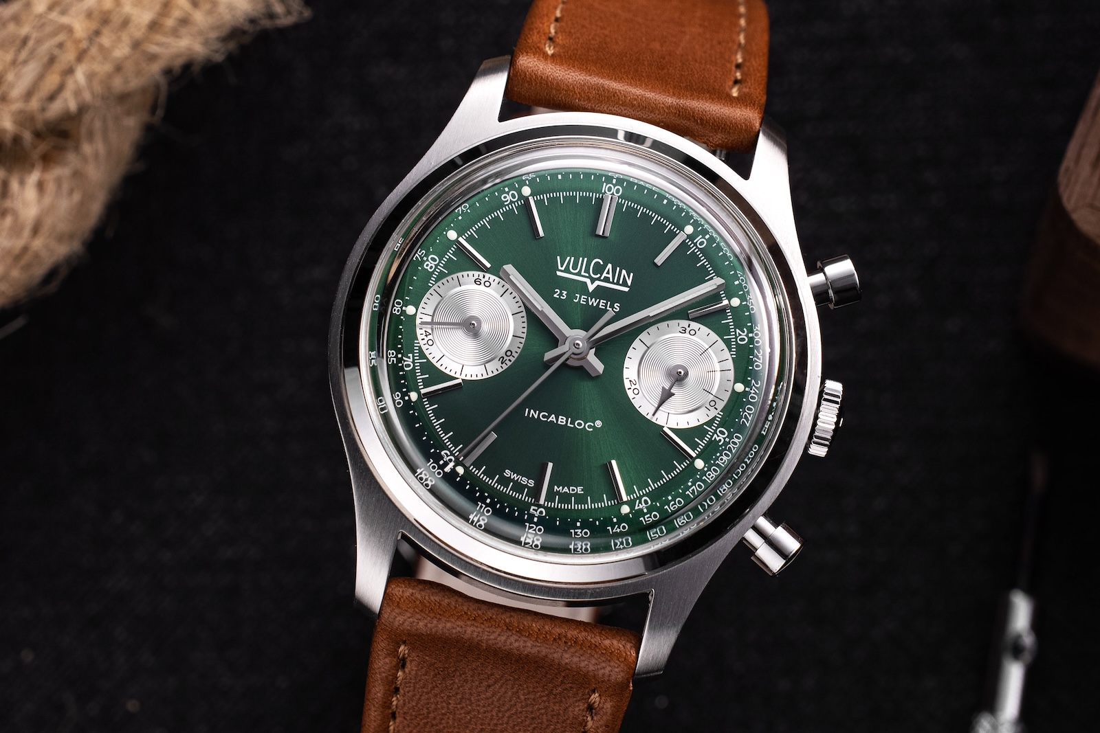 Vulcain Chronograph Green - dial