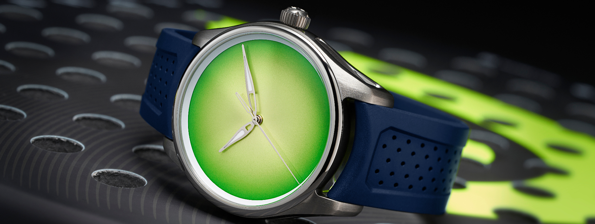 H. Moser & Cie. Pioneer Centre Seconds Concept Citrus Green