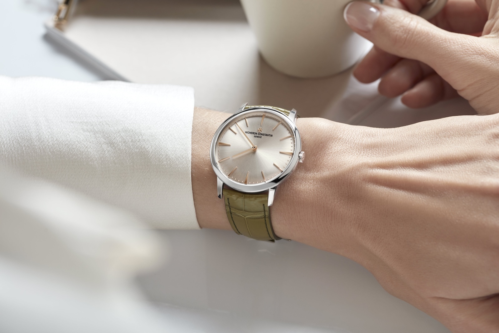 Vacheron Constantin Patrimony Manual-Winding - female lifestyle