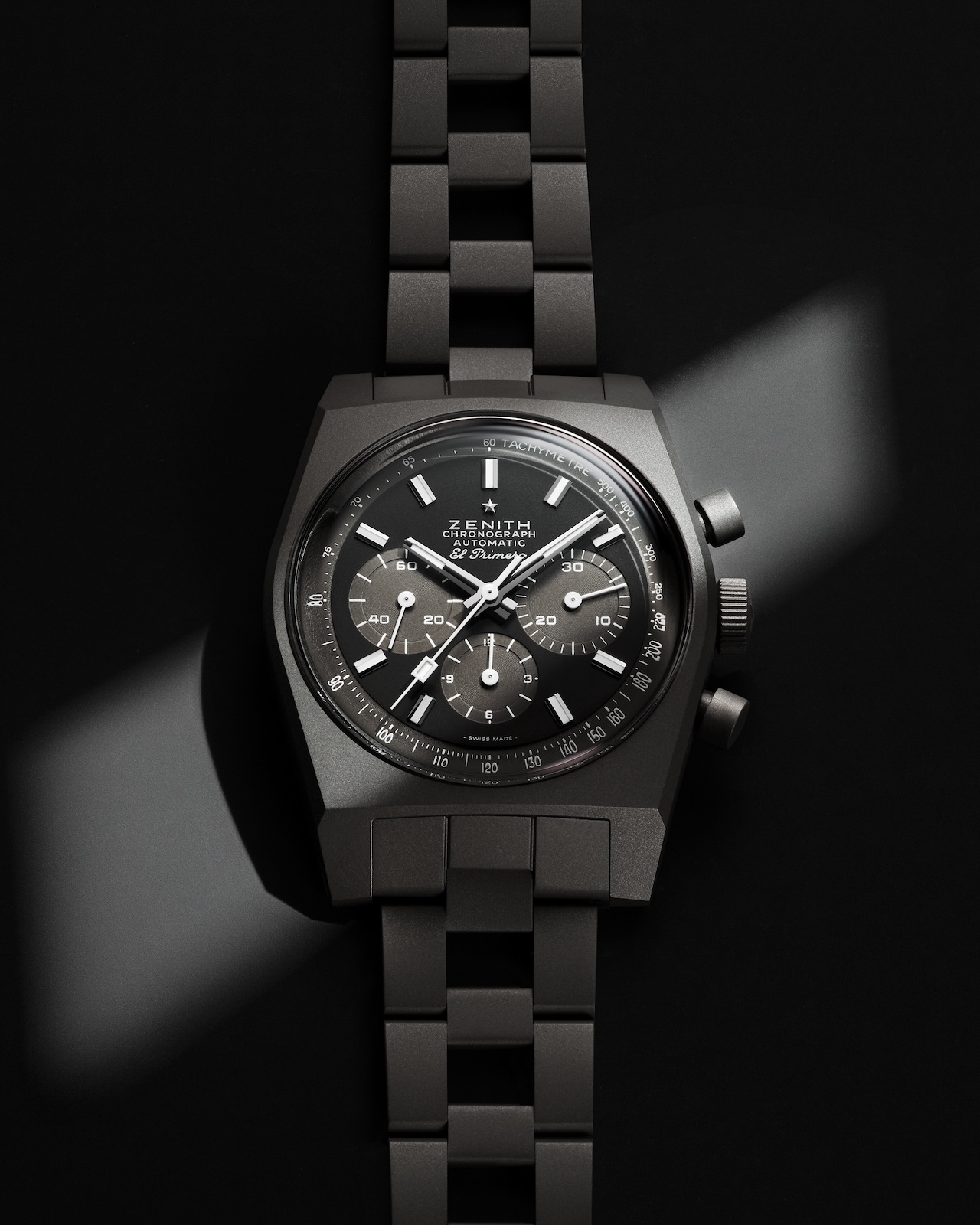 Zenit Chronomaster Revival Shadow bracelet