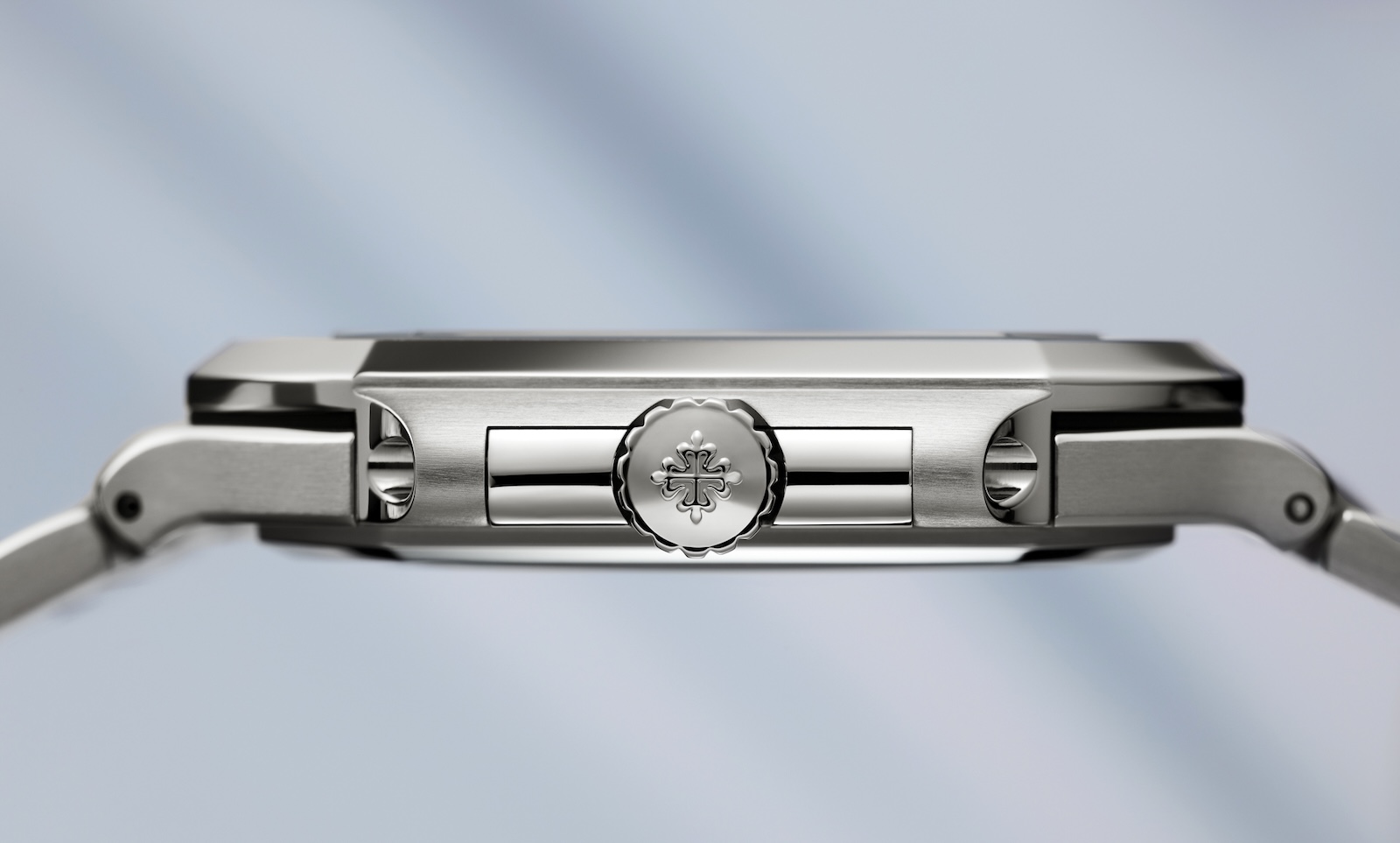 Patek Philippe Cubitus 5821 - carrura