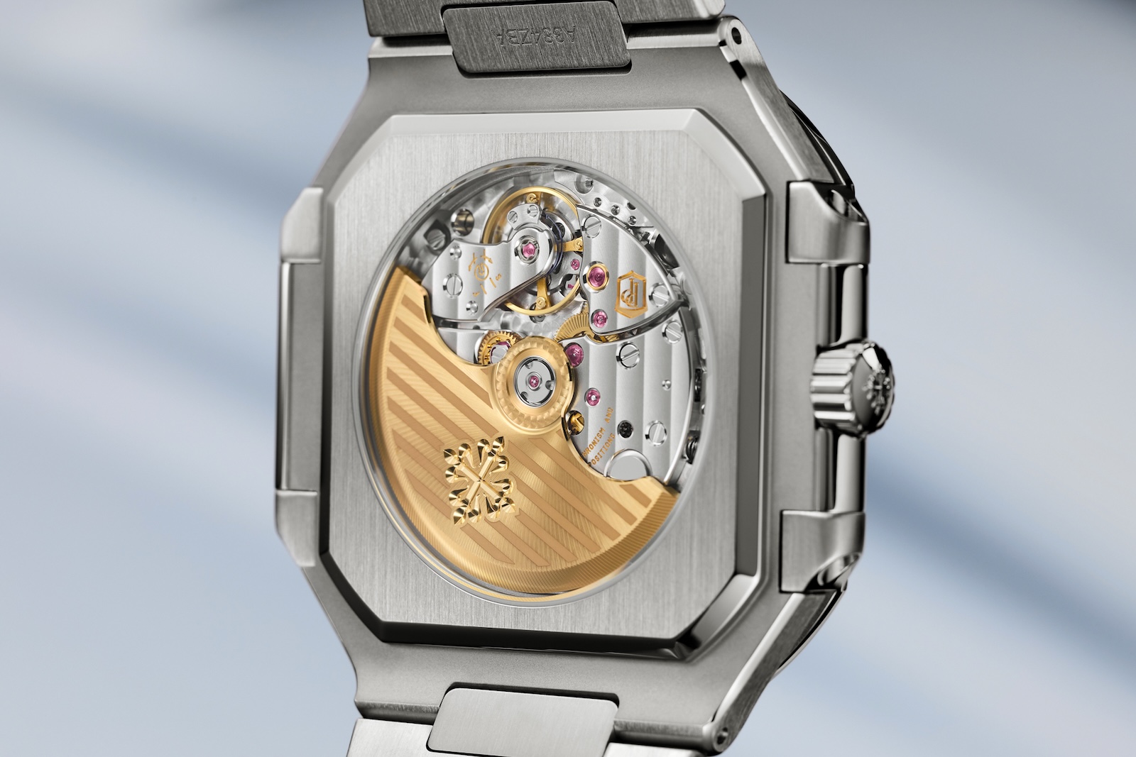 Patek Philippe Cubitus 5821/1A - caseback