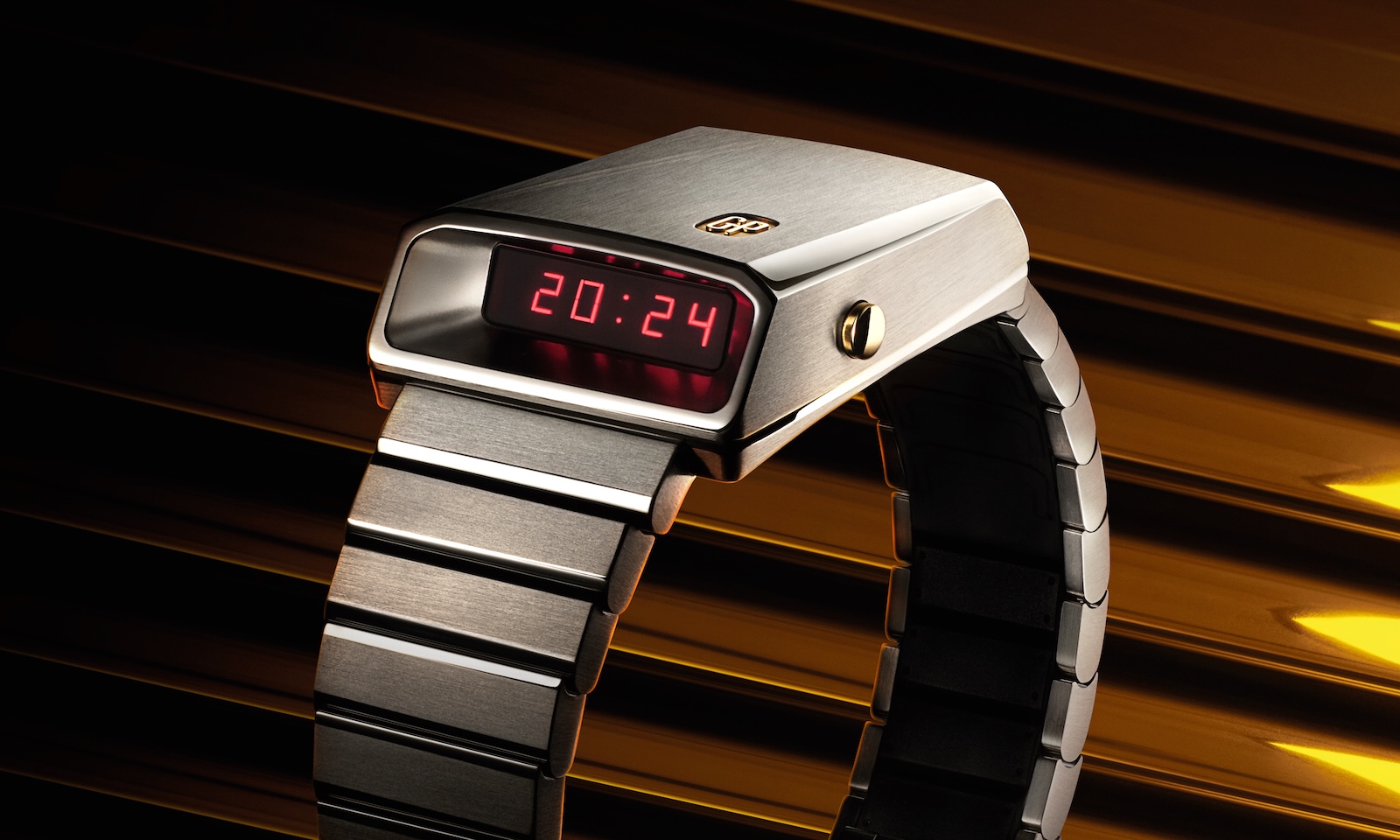 Girard-Perregaux Casquette 2.0 Titanium and Gold - art 01b